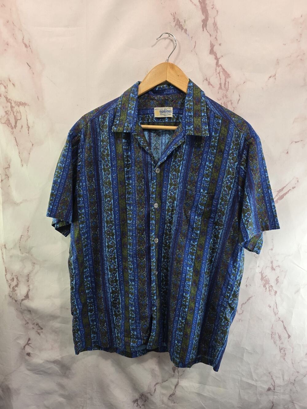 Vintage Shirt Mens Large Blue Short Sleeve Button Up Camp Stained Glass 90s